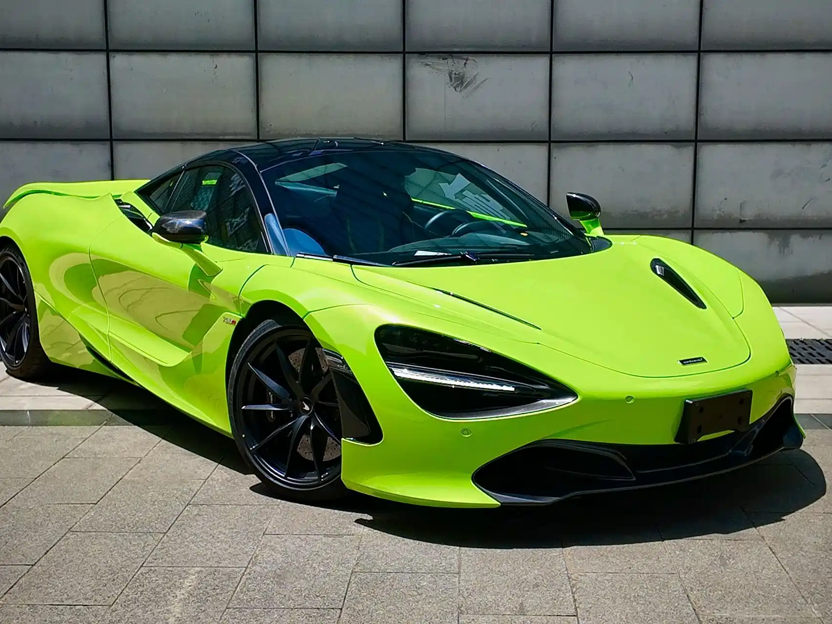 Photo 5 - McLaren 720S