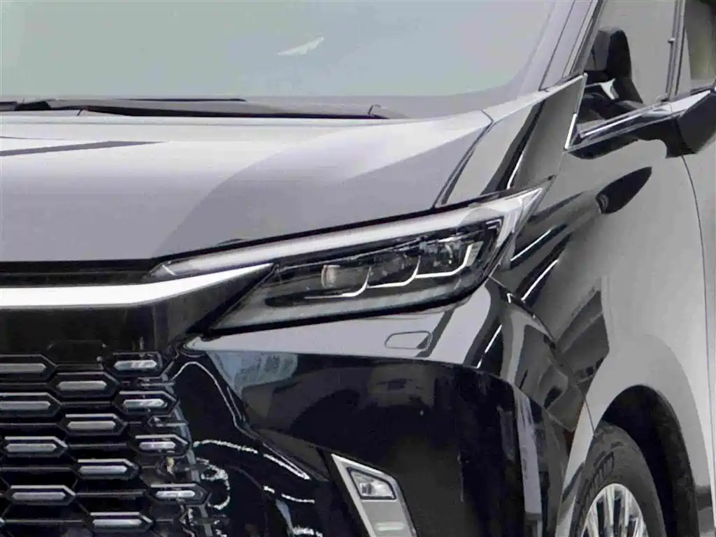 Lexus LM 2024 2023 500h 6-Seater Prestige Edition