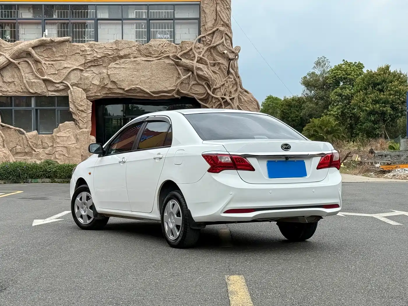 BYD F3 2020 1.5L Manual Premium Edition фото 4