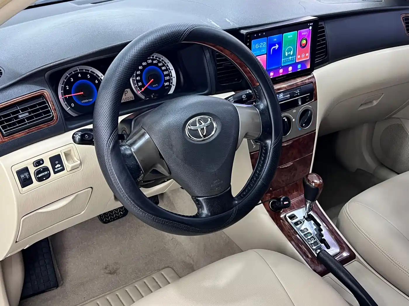 Toyota Corolla 2013 1.6L Automatic Excellence Edition фото 13