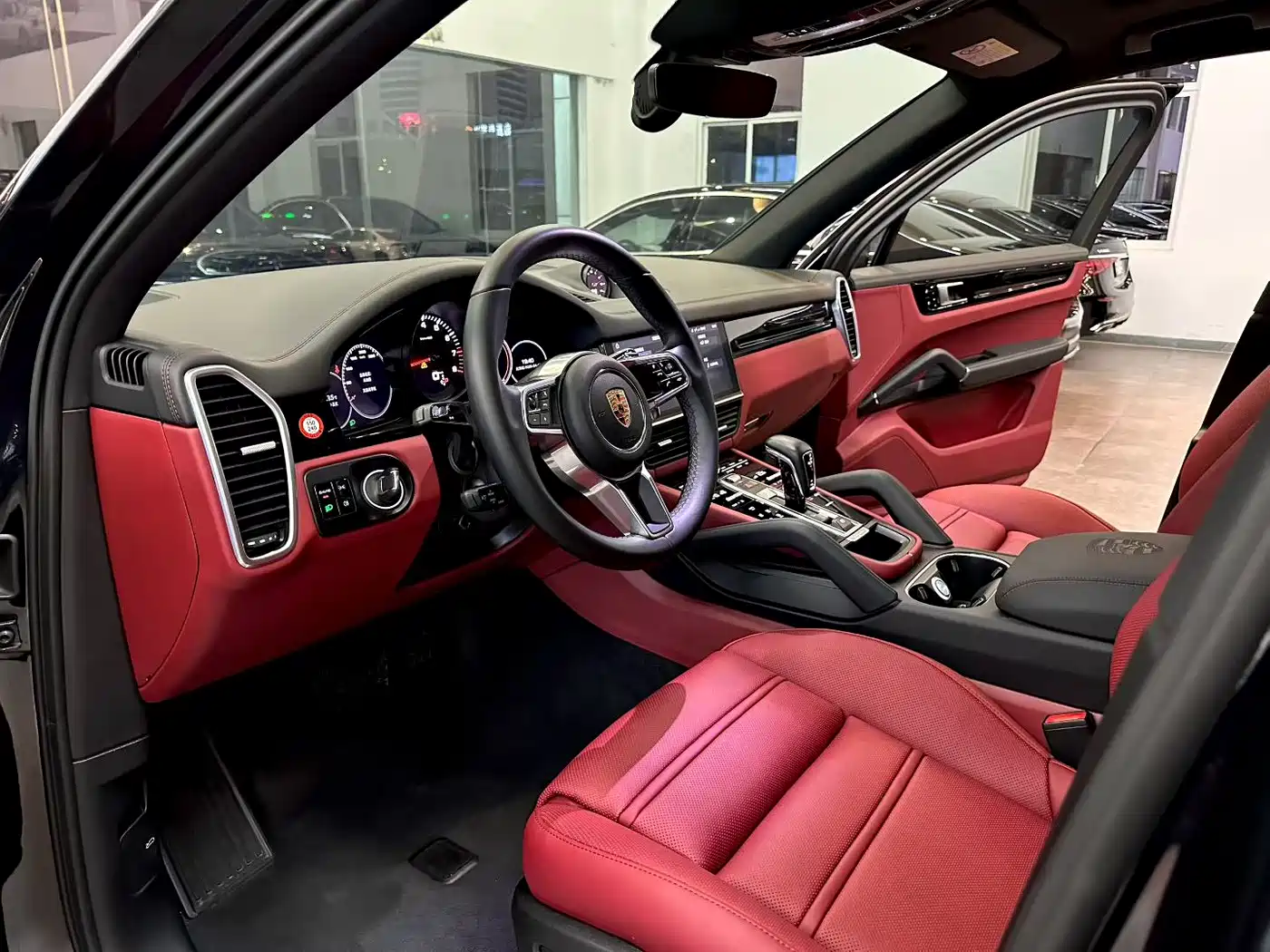 Porsche Cayenne 2019 Cayenne 3.0T фото 7