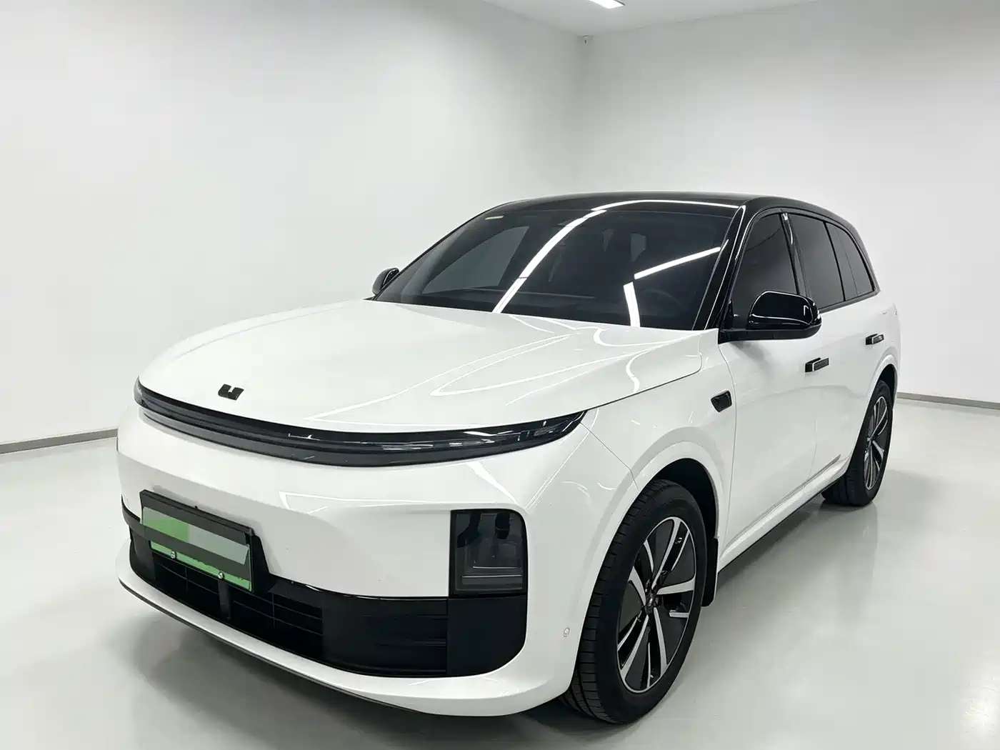 Li Auto L6 2024
