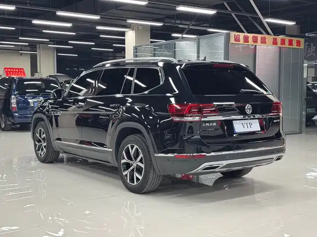 Volkswagen Teramont 2020 380TSI 4WD Luxury Edition China VI — фото 5