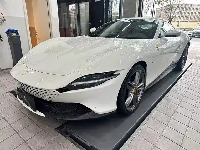 ferrari roma