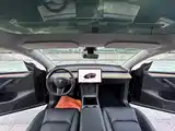 Фото 13 - Tesla Model Y