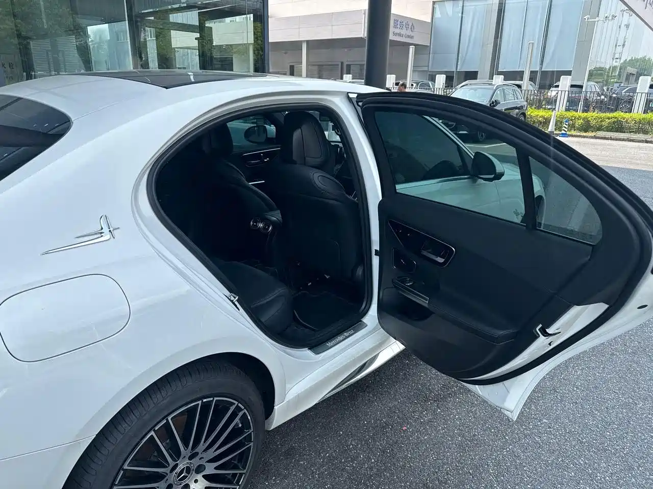 Mercedes-Benz C-Class 2025 2025 C 260 L Sport Edition