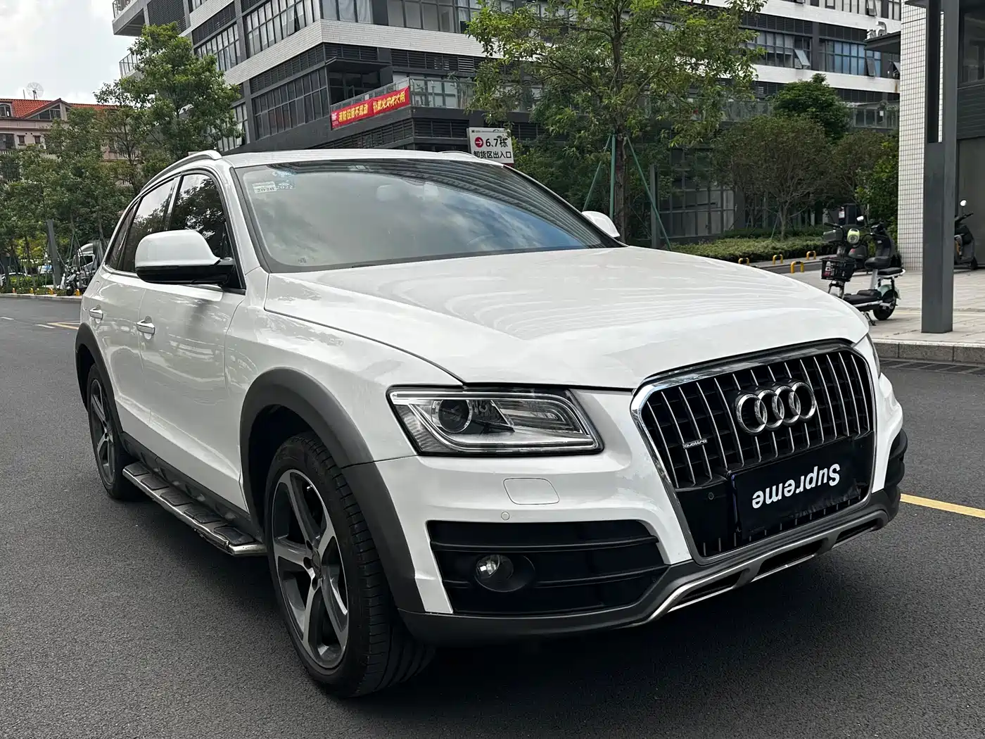 AUDI Q5