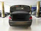 Photo 7 - BMW 7 Series