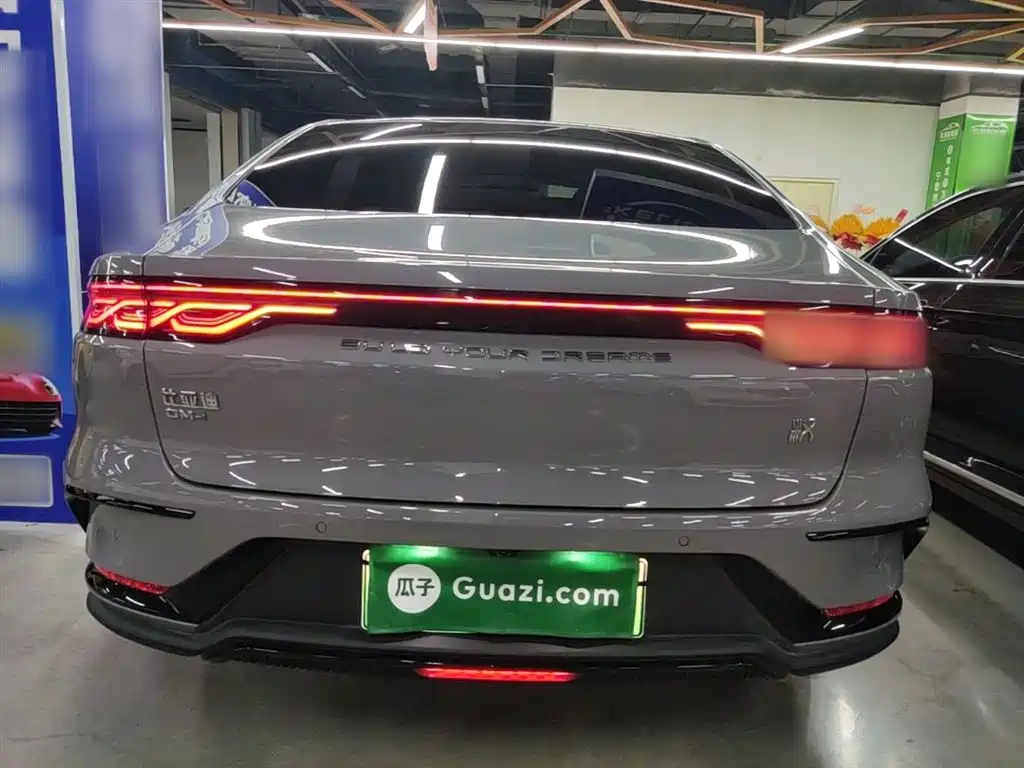 BYD Han 2025 DM-i 125KM Premium фото 6
