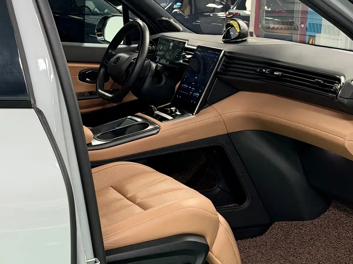 NIO ES8 2021 2020 415KM Signature Edition 7-Seater