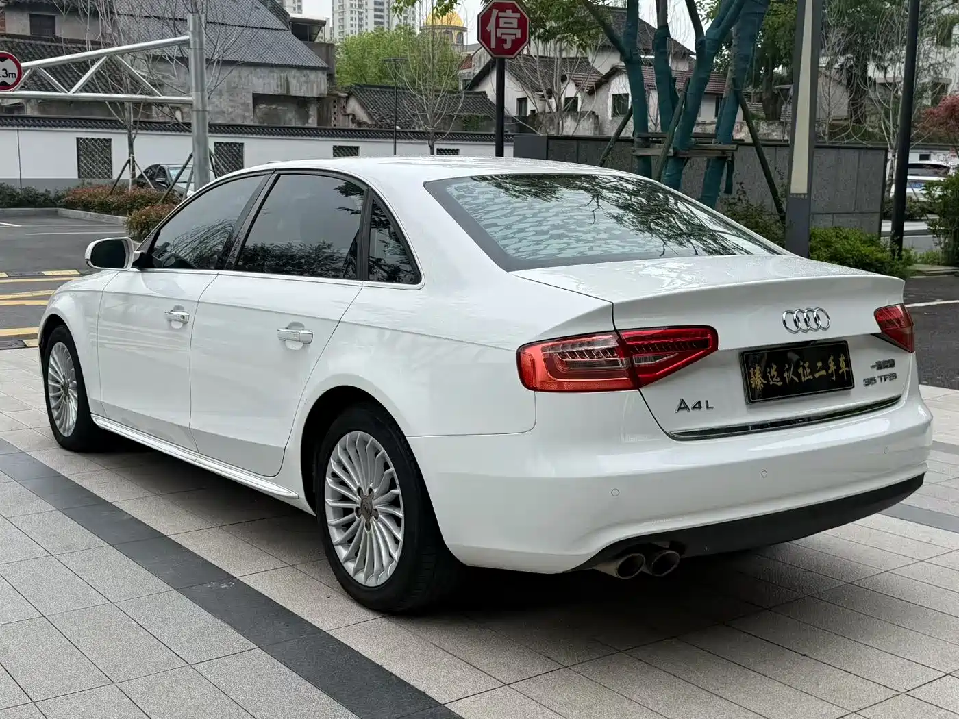 Audi A4L 2016 35 TFSI Collector's Edition Automatic Standard фото 6