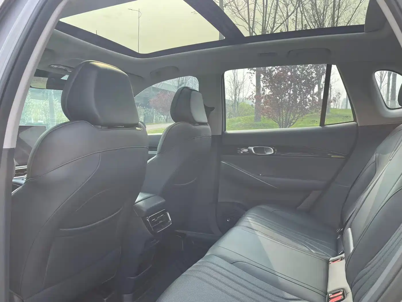 GEELY GALAXY GALAXY E5