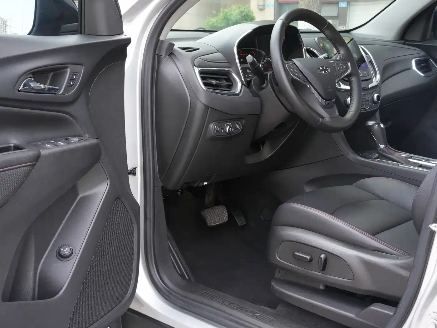 Chevrolet Equinox 2019 Redline 550T Auto 4WD Tuojie RS Edition (China VI) фото 16