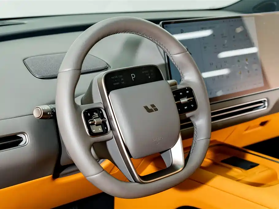 Li Auto i6 2026 2025 2WD Base Model