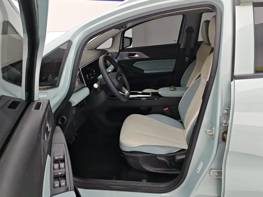 Photo 9 - Geely Geometry E Firefly