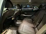 Photo 5 - BMW 3 Series