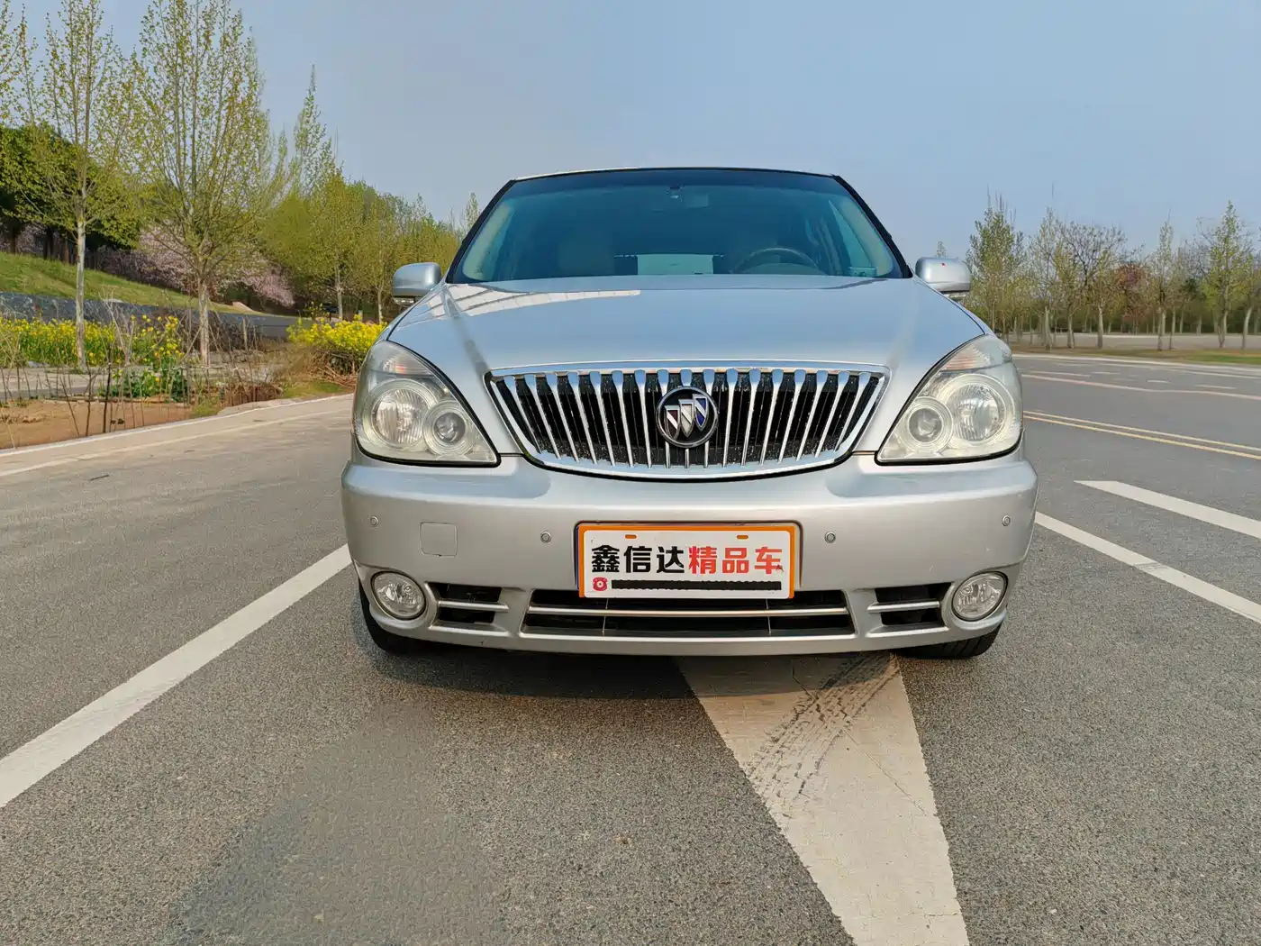 Buick GL8 2014 2.4L Classic Edition фото 2