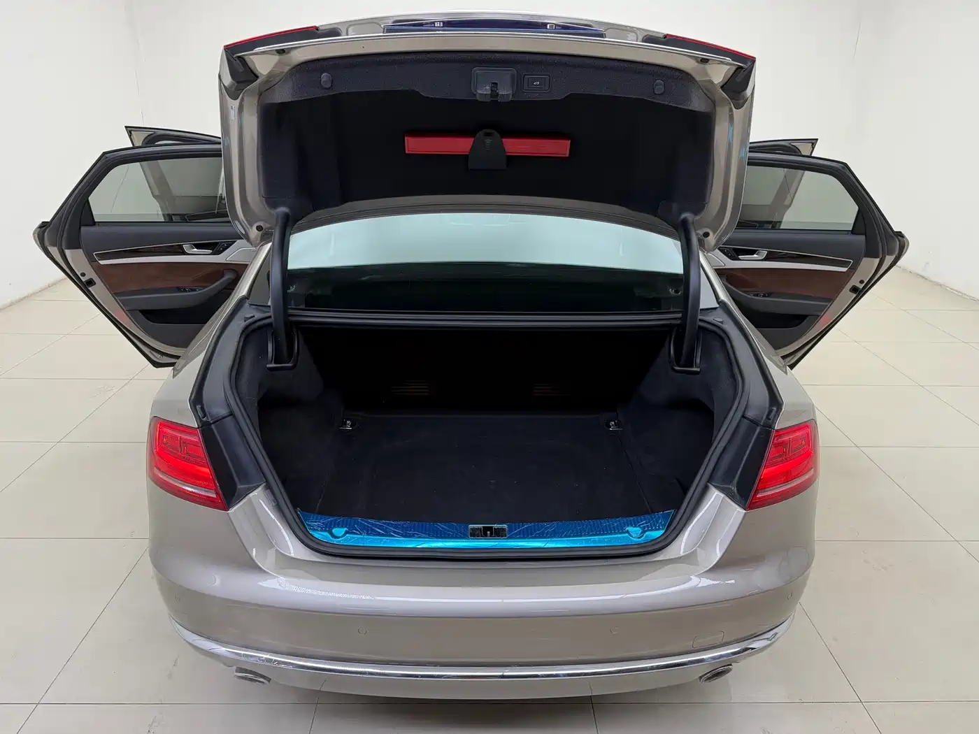 Audi A8 2013 A8L 45 TFSI quattro Comfort фото 23