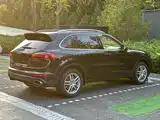 Фото 4 - Porsche Cayenne
