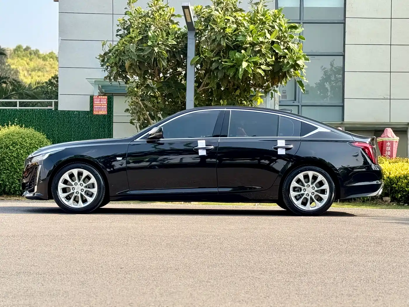 CADILLAC CT5