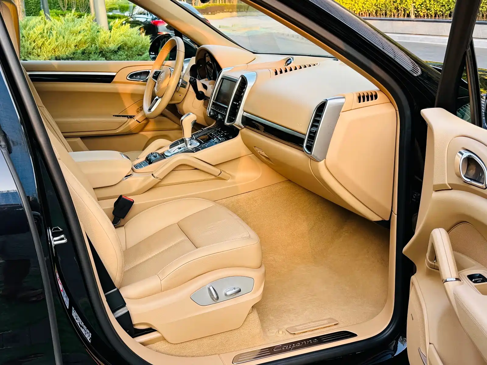 Фото 25 - Porsche Cayenne