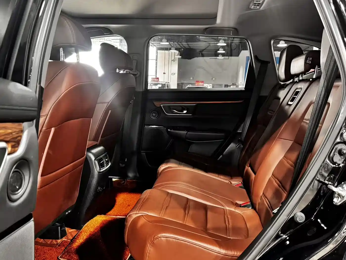 Фото 8 - Honda CR-V