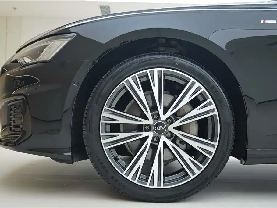 Audi A6L 2022 45 TFSI quattro Premium Dynamic фото 15