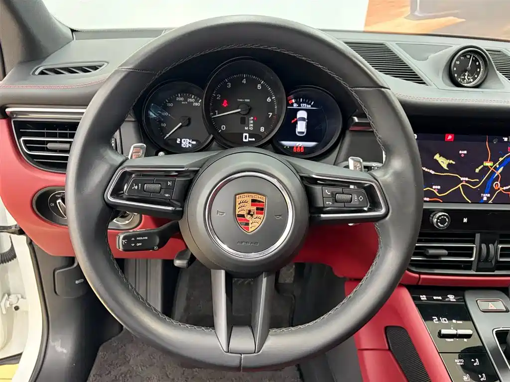 Porsche Macan 2024 Macan 2.0T фото 5