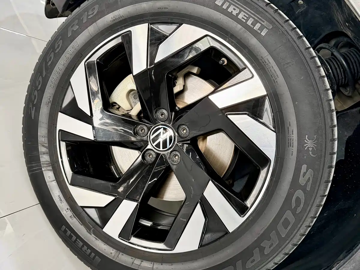 Volkswagen Teramont 2021 380TSI 4WD Premium Luxury Edition фото 14