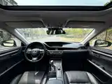 Фото 5 - Lexus ES