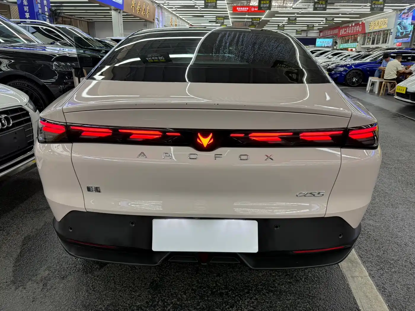 ARCFOX Alpha S5 2025 2025 Facelift 668MAX Divine Edition 200kW