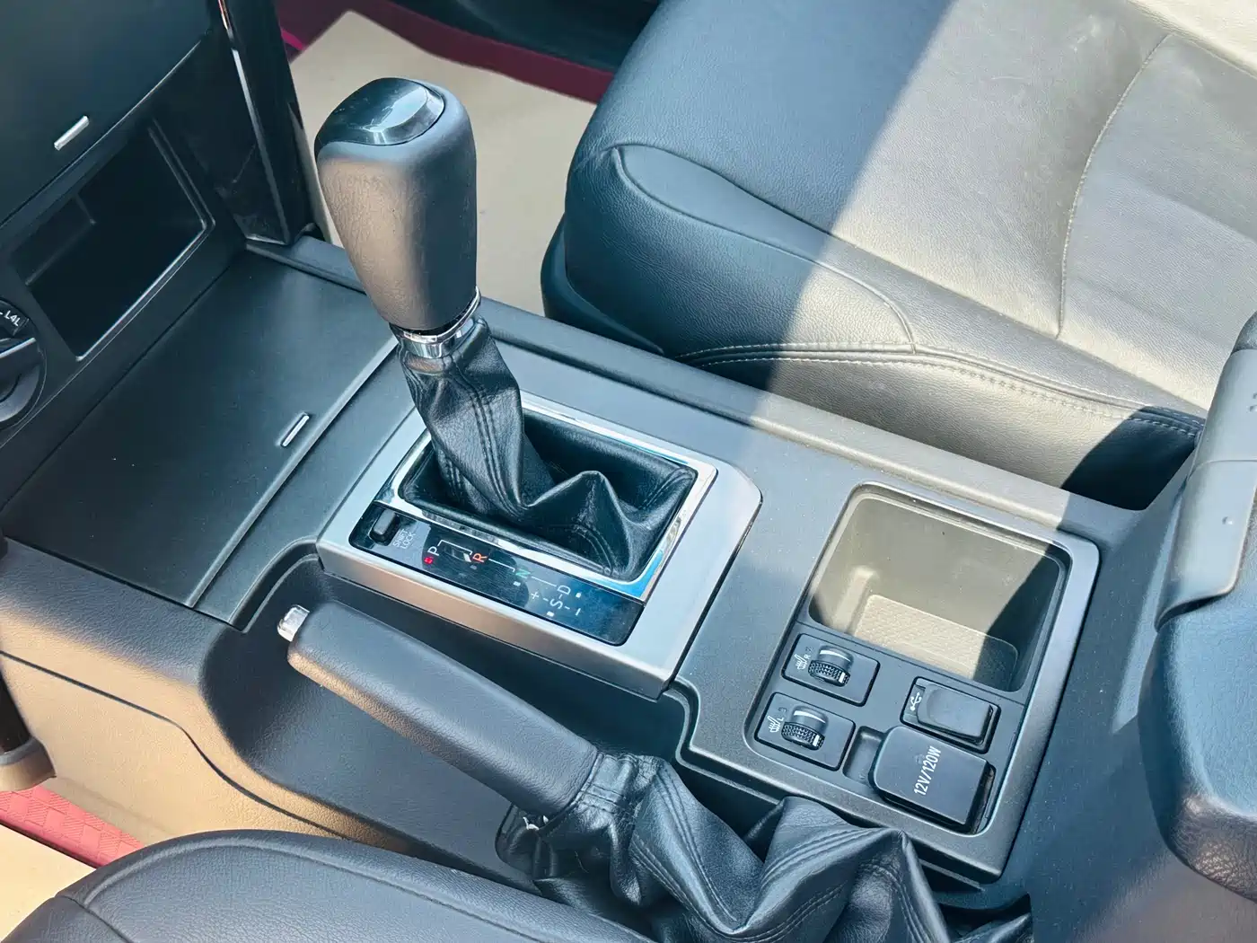 Toyota Prado 2016 2.7L Auto Standard Edition фото 14