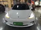 Фото 3 - Tesla Model 3