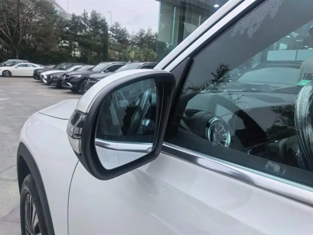 Mercedes-Benz EQB 2025 EQB 260 фото 8