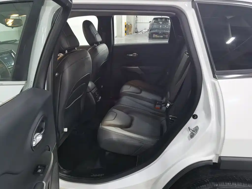 Jeep Cherokee 2021 2020 2.0T AWD Elite Edition