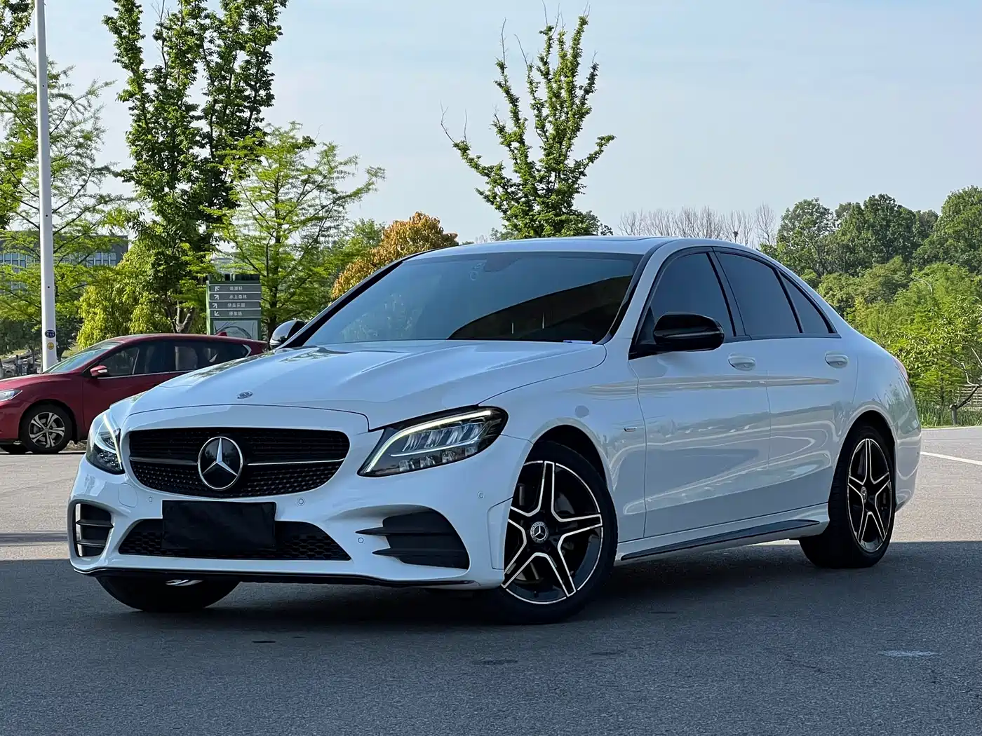 MERCEDES-BENZ CLASS C