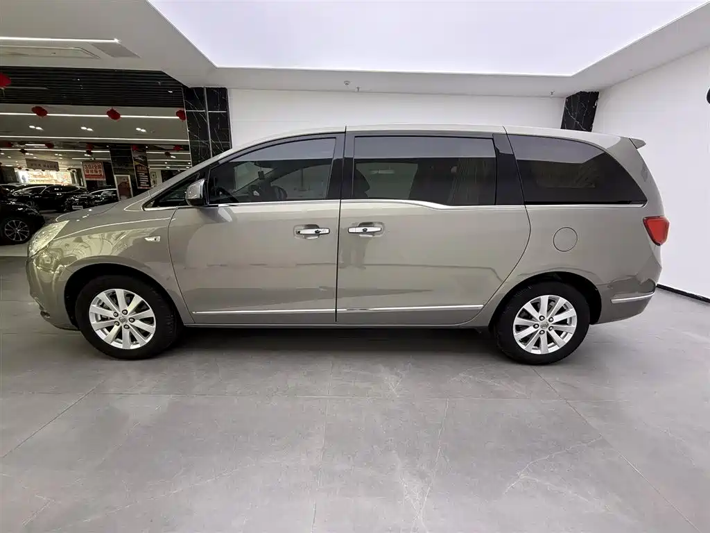 Buick GL8 2018 28T Luxury Model China VI фото 8