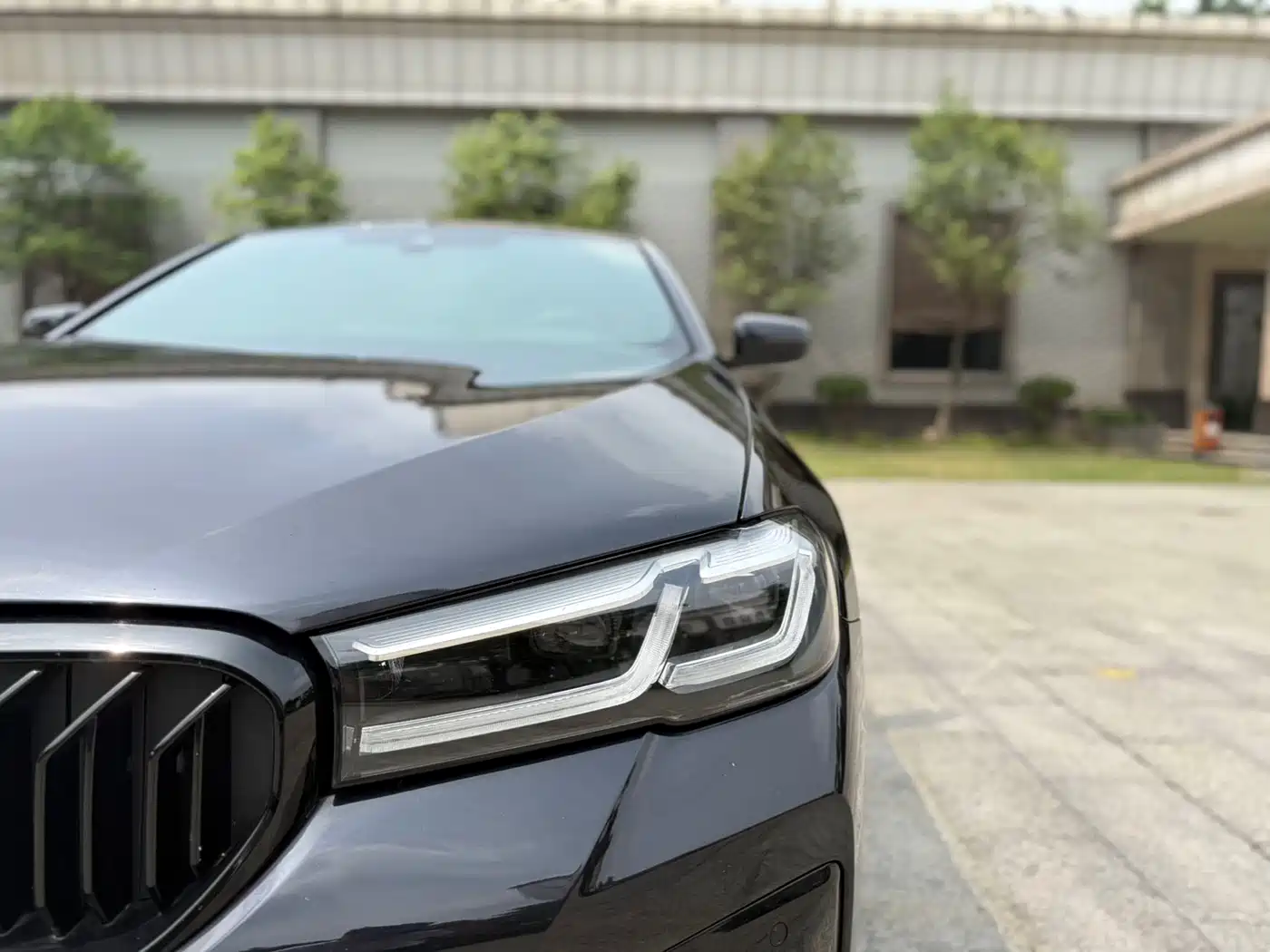 BMW 5 Series 2021 530Li Leading M Sport Package фото 16