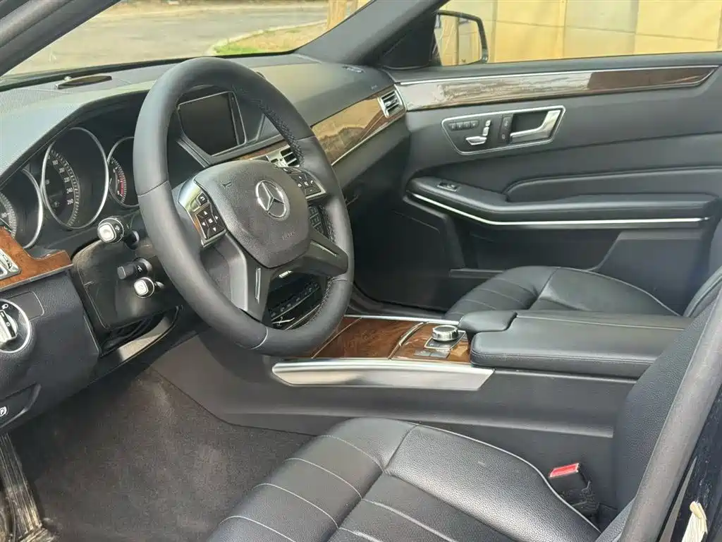 Mercedes-Benz E-Class 2015 Facelift E 200 L фото 5