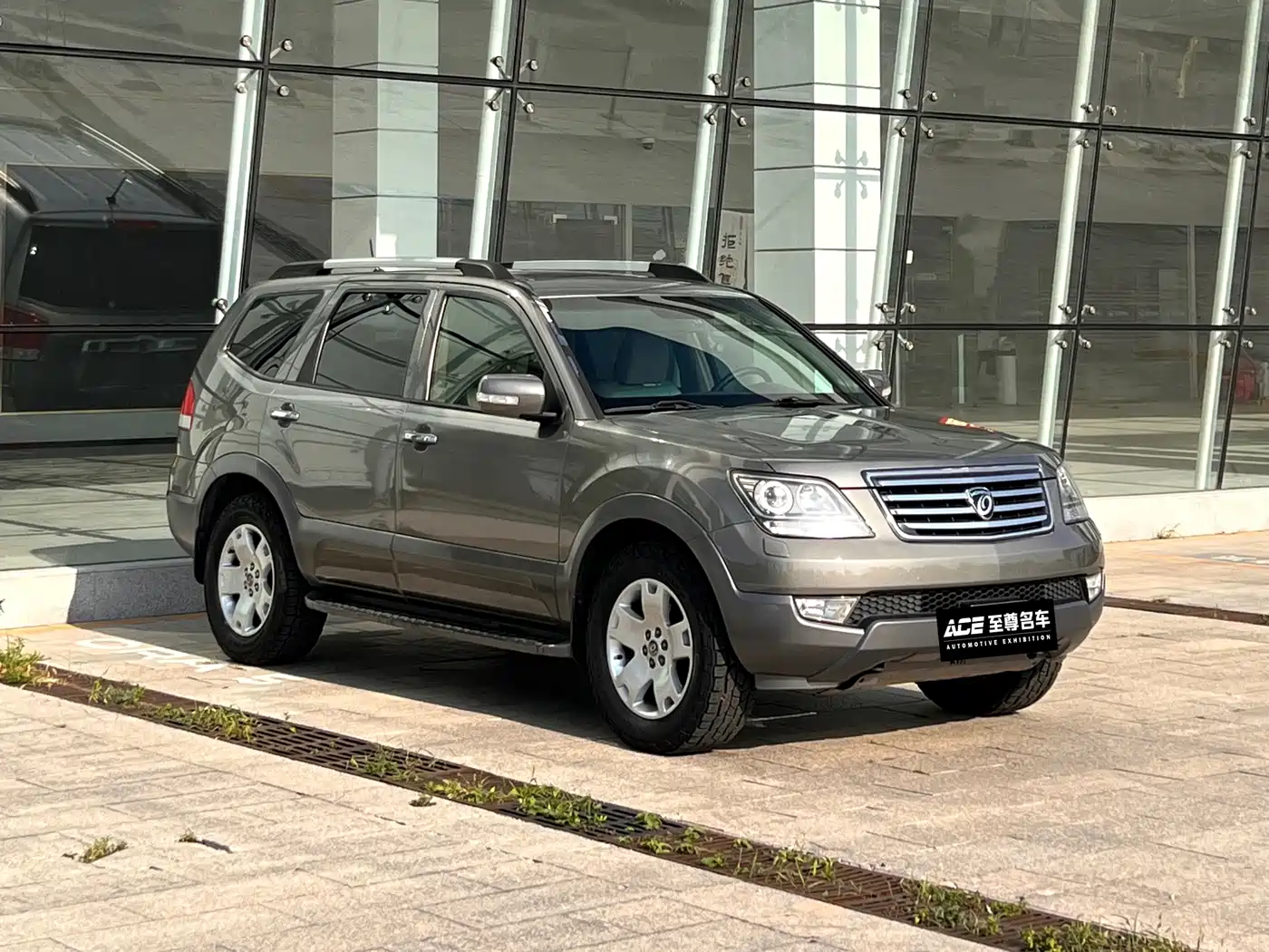 Kia Borego 2010 2008 3.8L Luxury Edition China IV