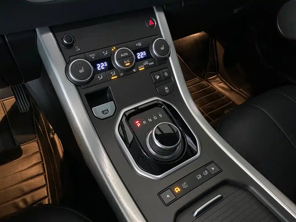 Land Rover Range Rover Evoque 2018 240PS PURE Trend фото 10