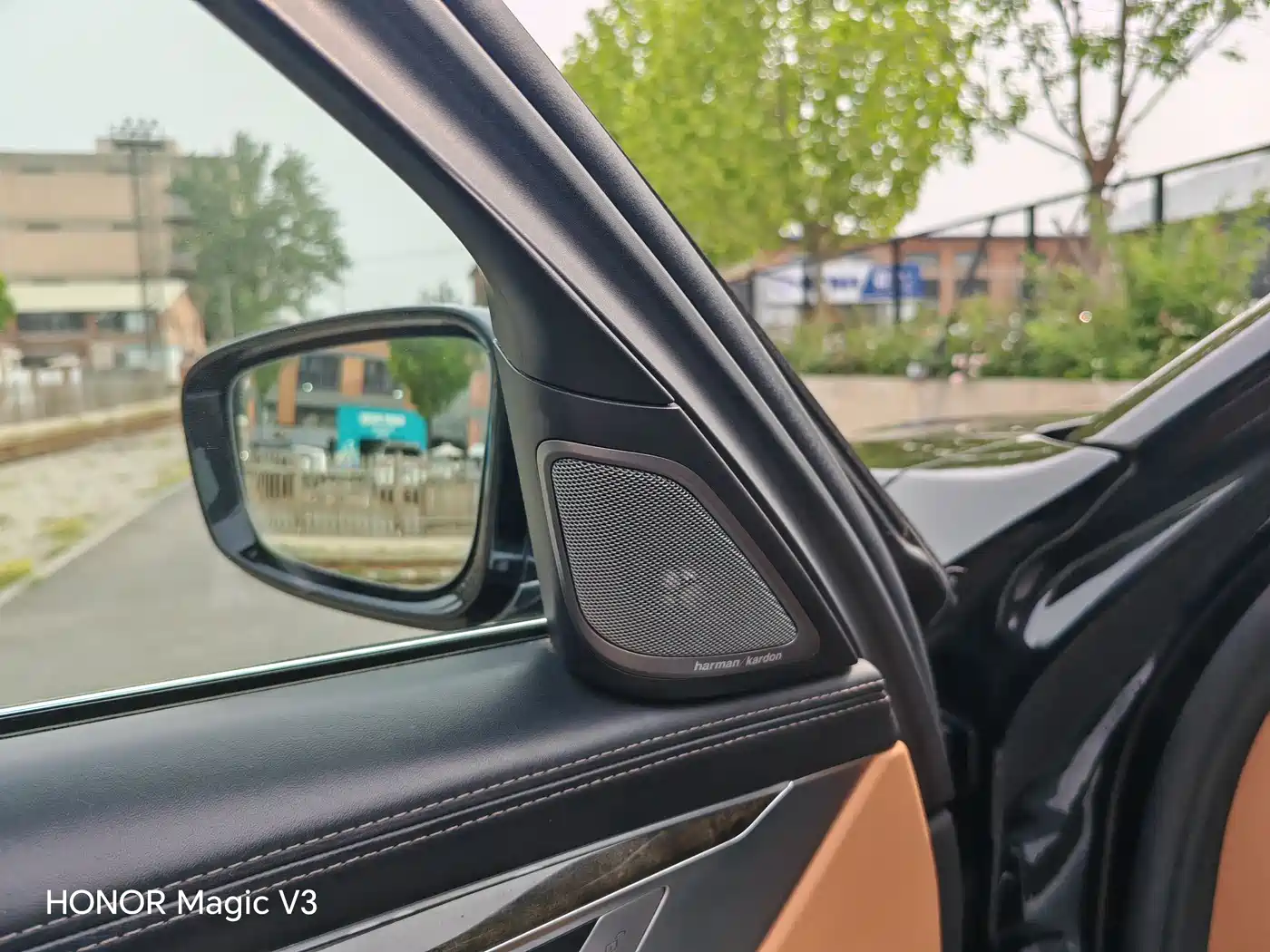 BMW 7 Series 2016 730Li Luxury фото 7