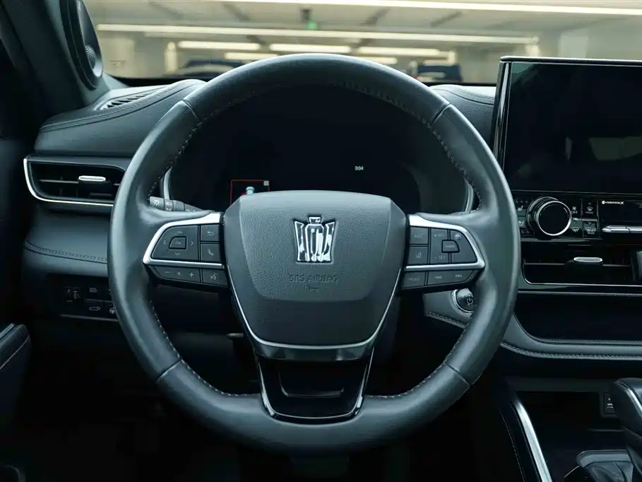 Toyota Crown Kluger 2023 2.5L HEV AWD Flagship Edition фото 17