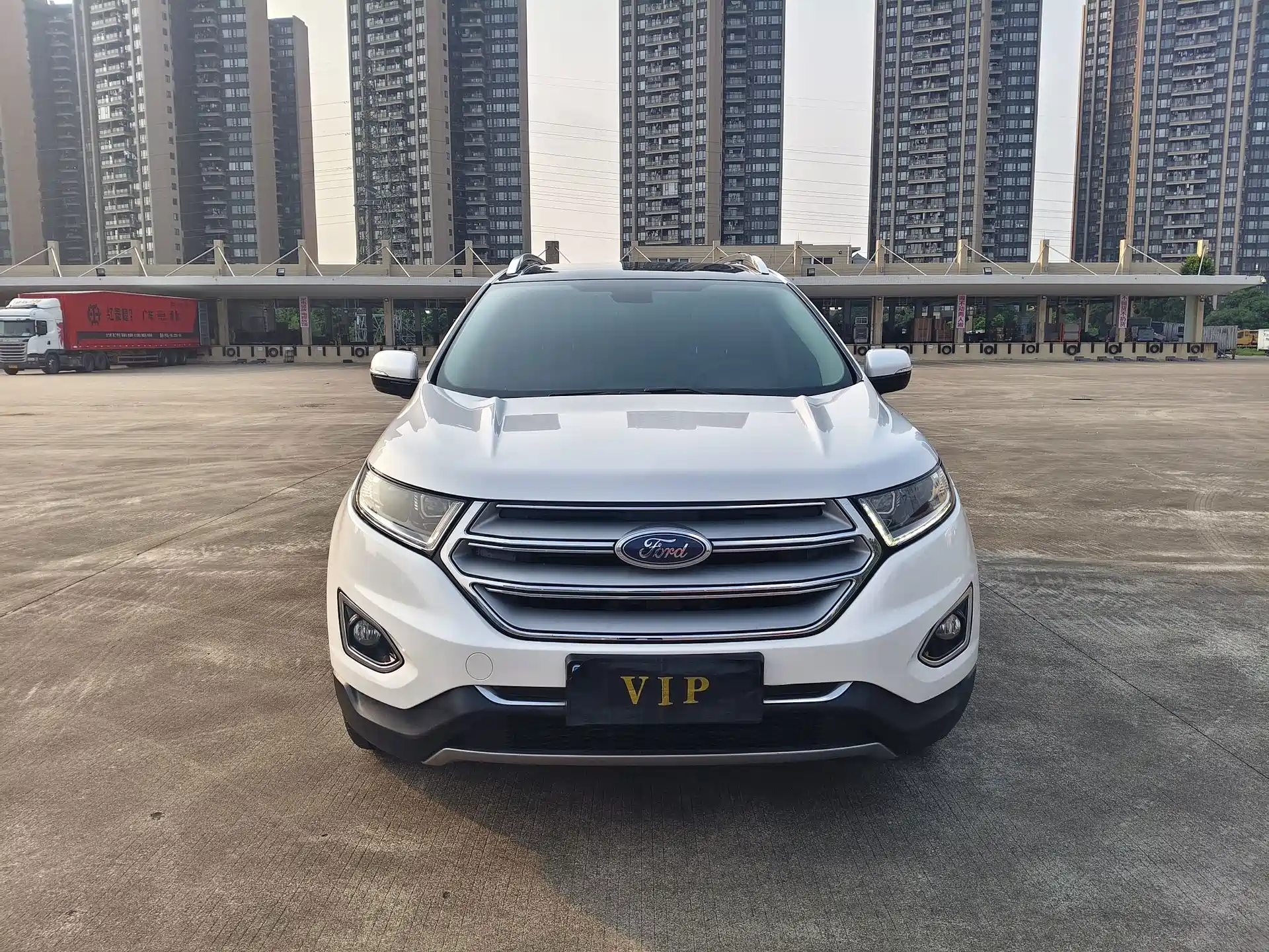 Фото 2 - Ford Edge
