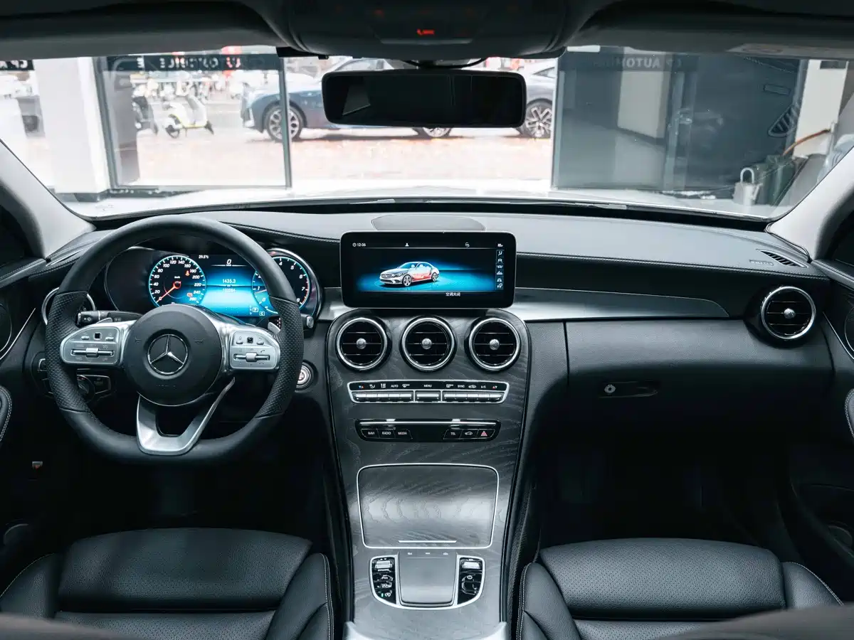 Mercedes-Benz C-Class 2020 C 200 L Fashion Sport фото 14