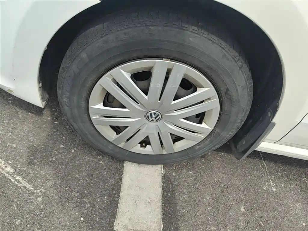 Volkswagen Polo 2018 1.5L Auto Safe Drive фото 22