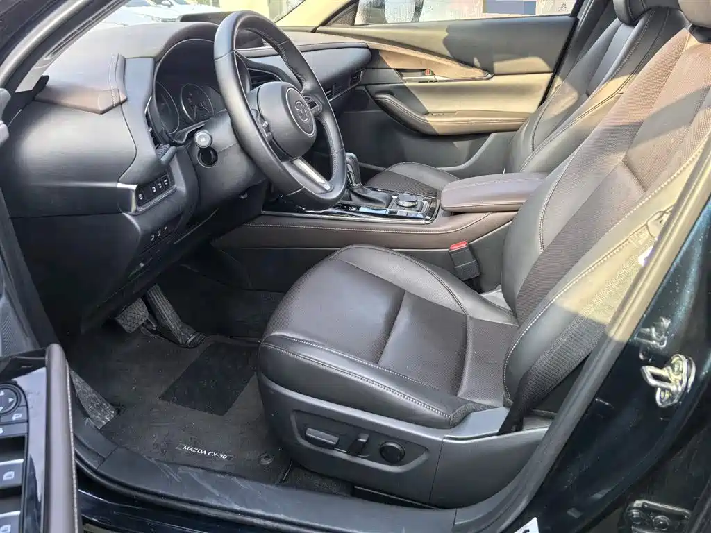 Mazda CX-30 2025 2024 2.0L Automatic Jiayue