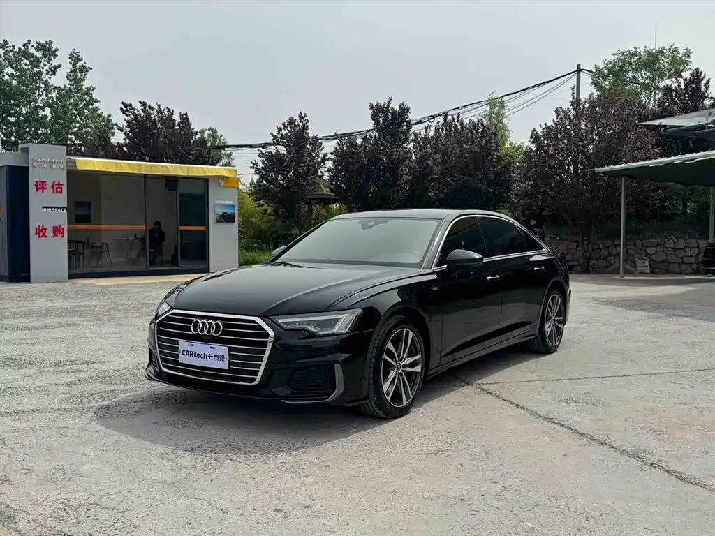 Audi A6L 2021 40 TFSI Luxury Sport