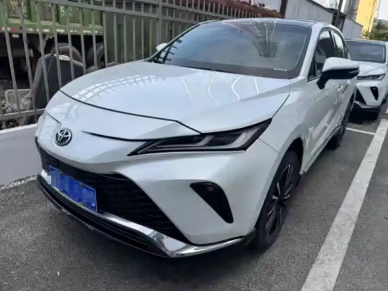 Toyota Venza 2023 2.0L CVT FWD Premium