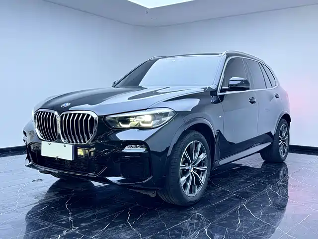 BMW X5 xDrive30i, M Спорт-пакет